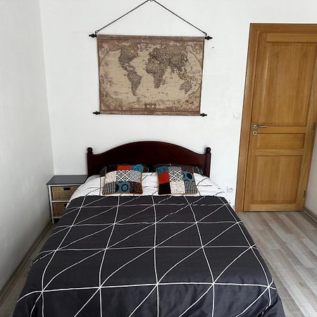 Castel De Roches Apartment แซ็งต์-แฌร์เวส์-เลส์-แบ็งส์ ภายนอก รูปภาพ