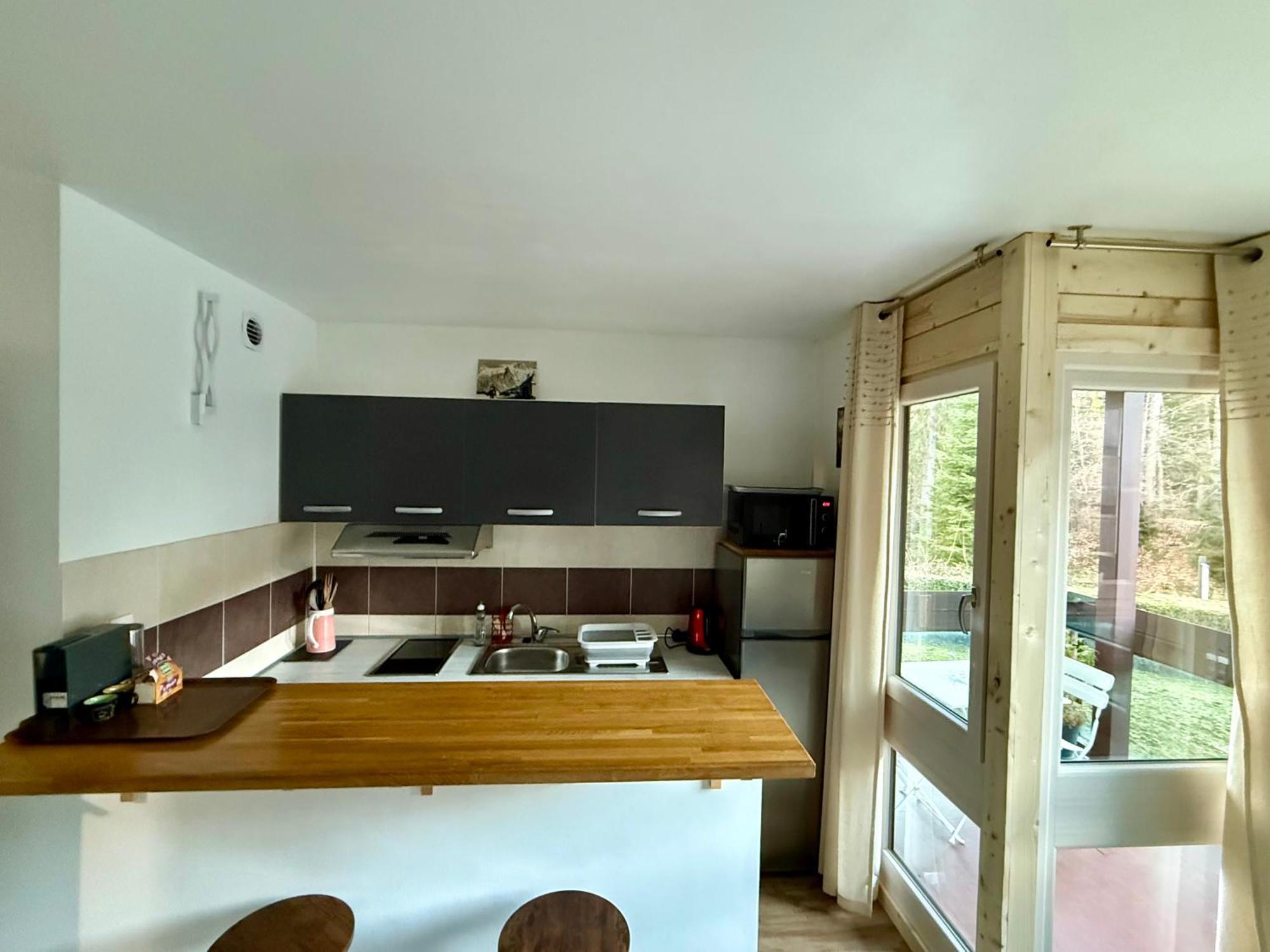 Castel De Roches Apartment แซ็งต์-แฌร์เวส์-เลส์-แบ็งส์ ภายนอก รูปภาพ